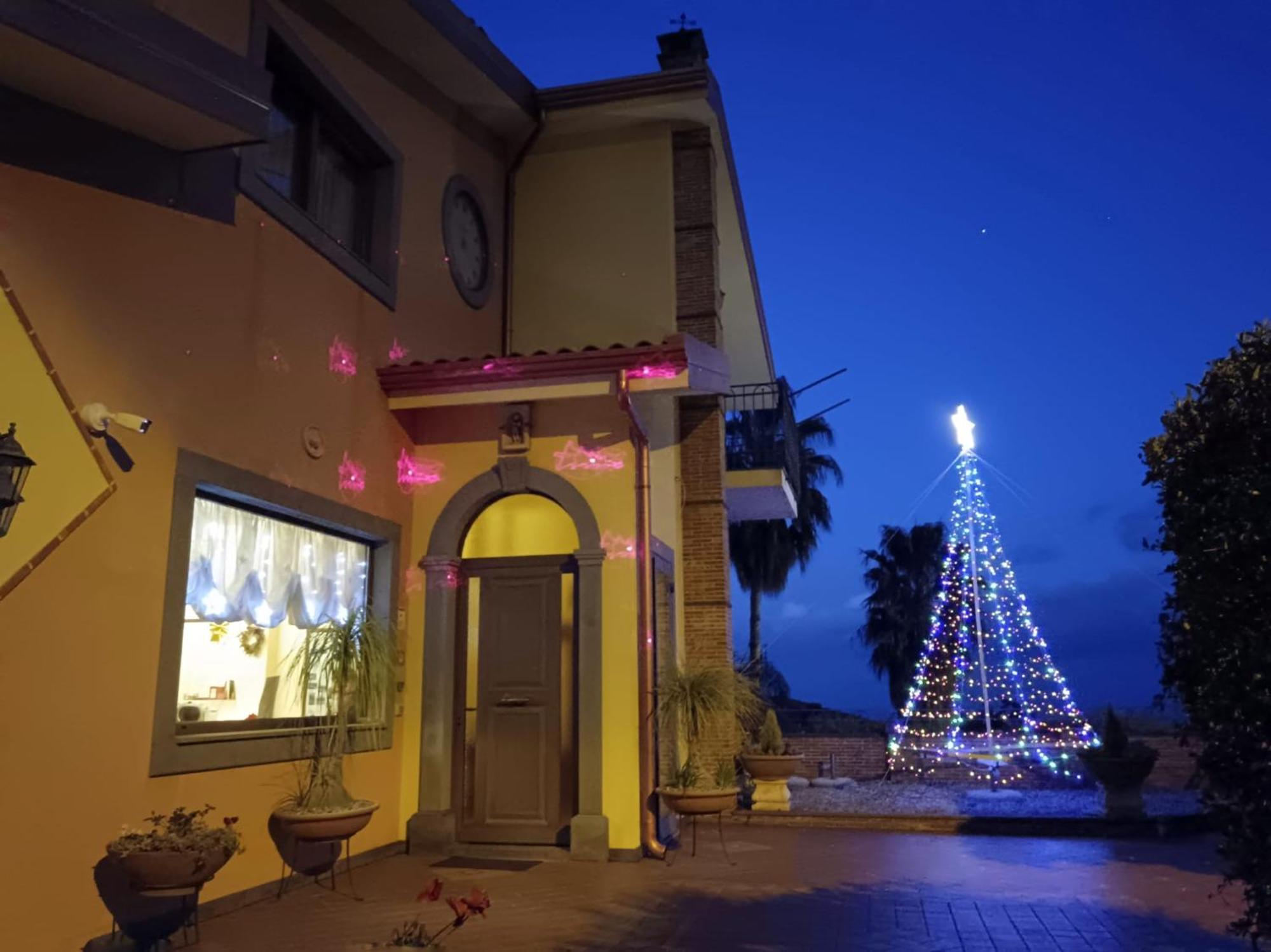 Bed & Breakfast Hirschen 3*